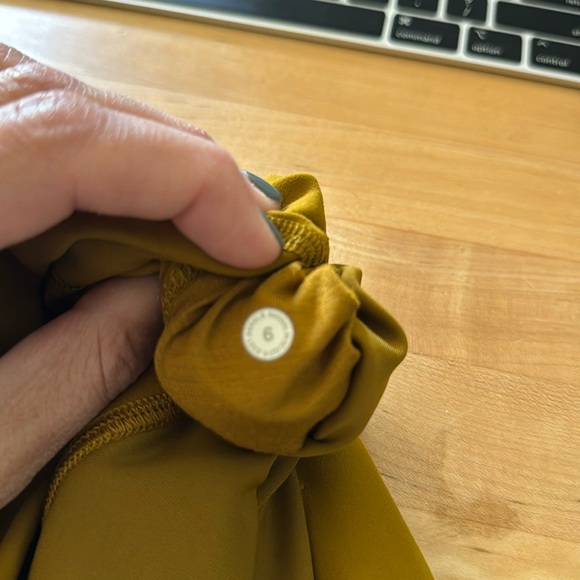 Lululemon Align - Picture 5 of 6